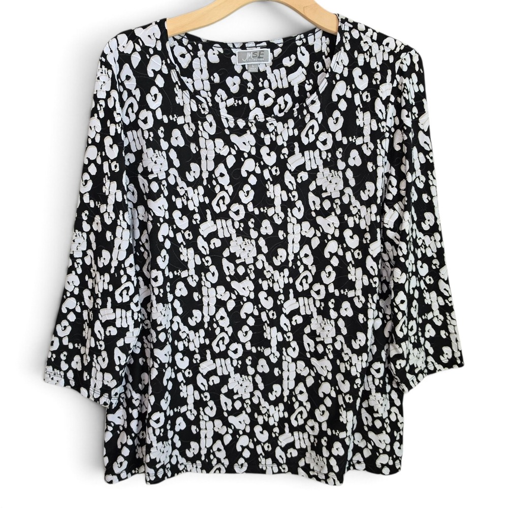 JM Collection Top Womens Large Black White Floral Jacquard Textured Blouse Scoop